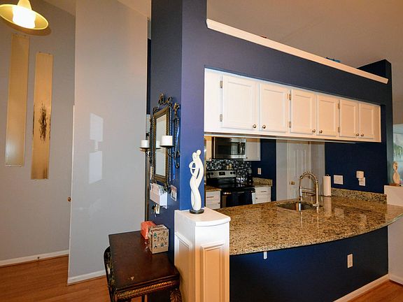 2nd image of 13103 Briarcliff Ter APT 1011