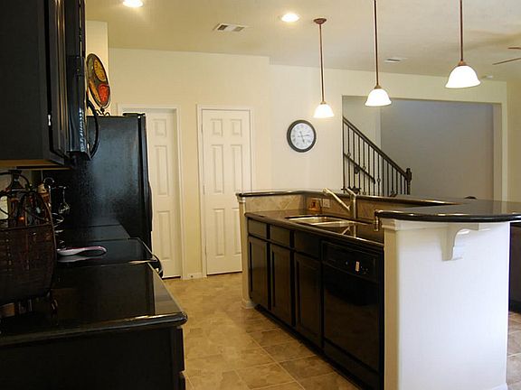 3rd image of 2746 Windy Thicket Ln