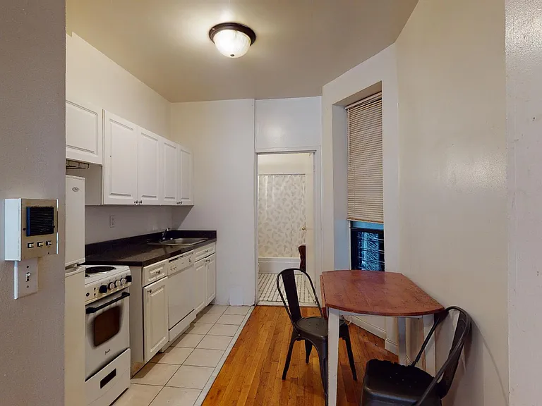 7 W 103rd St #1A — Photo 7