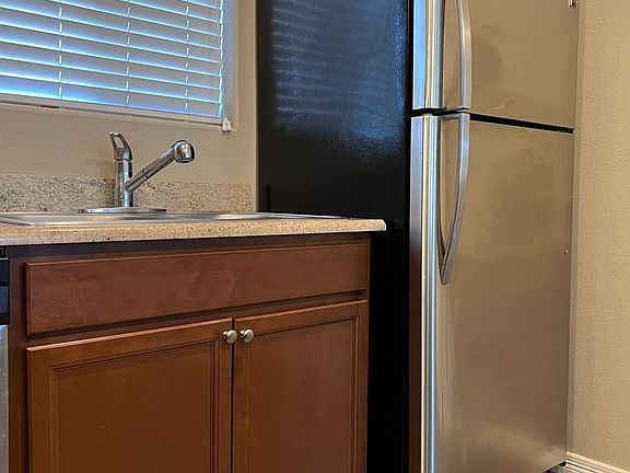 4th image of 707 Cielo Azul Dr #B10