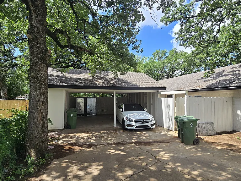 784 Shady Ln — Photo 20