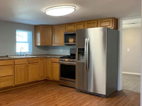 513 SE Ewing St, Grimes, IA 50111