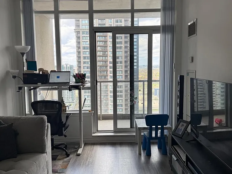 388 Prince Of Wales Dr #2506 — Photo 12