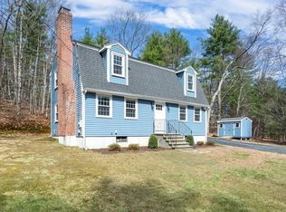 4 Marshall St, Norfolk, MA 02056