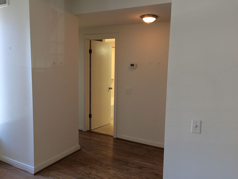 Living room facing bathroom.