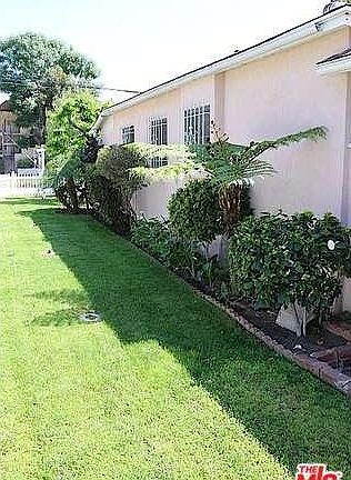 5th image of 6557 Whitsett Ave