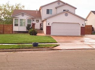 1015 E Pheasant View Dr, Layton, UT 84041