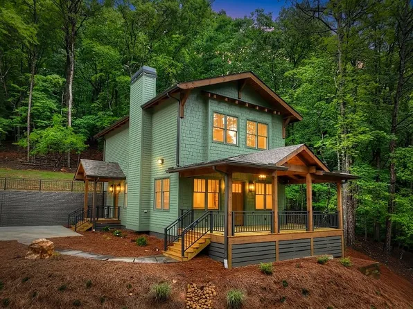 91 Edgewater Dr, Ellijay, GA 30540
