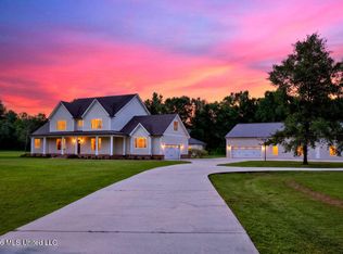11185 Bud Lee Rd, Picayune, MS 39466