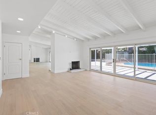 23119 Gainford St, Woodland Hills, CA 91364
