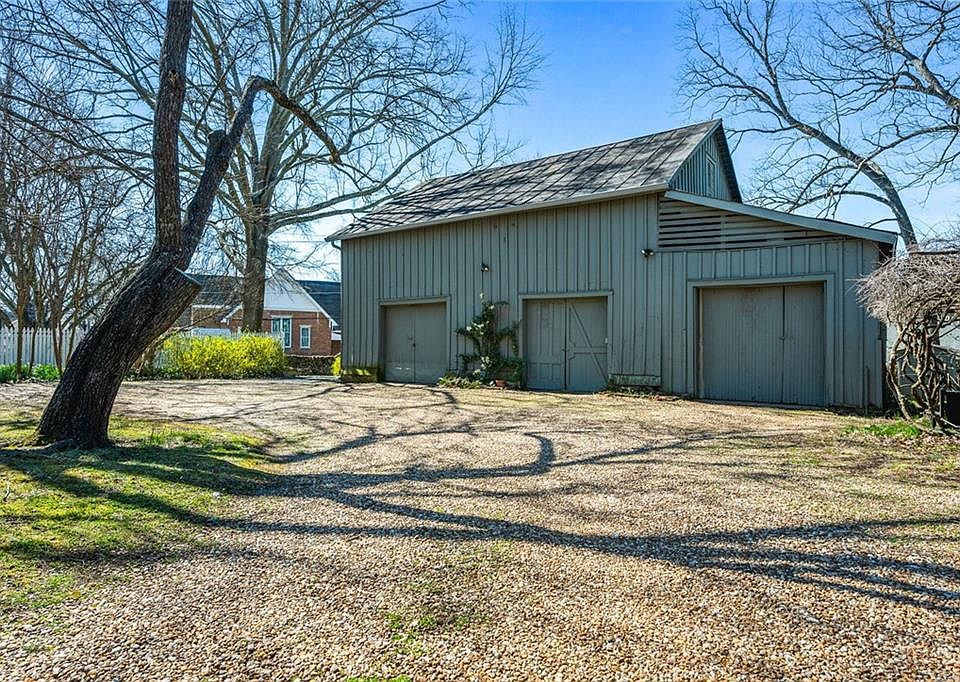 46th image of this home