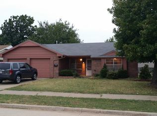 1540 High Trail Rd, Norman, OK 73071