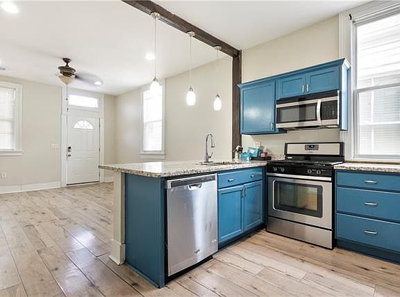 3rd image of 4025 Dhemecourt St
