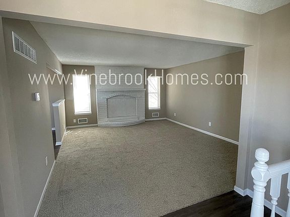 4th image of 2812 NW 3rd Street Ter