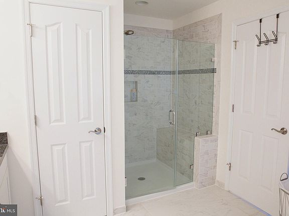 2nd image of 8511 Sawtooth Ln