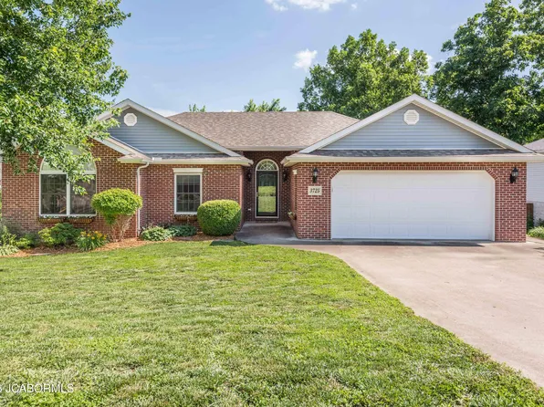 3725 Scarborough Way, Jefferson City, MO 65109