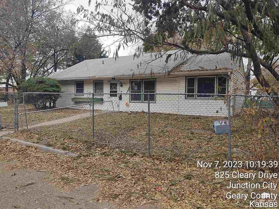 822 Cleary Ave Junction City KS 66441 MLS 20233013 Zillow