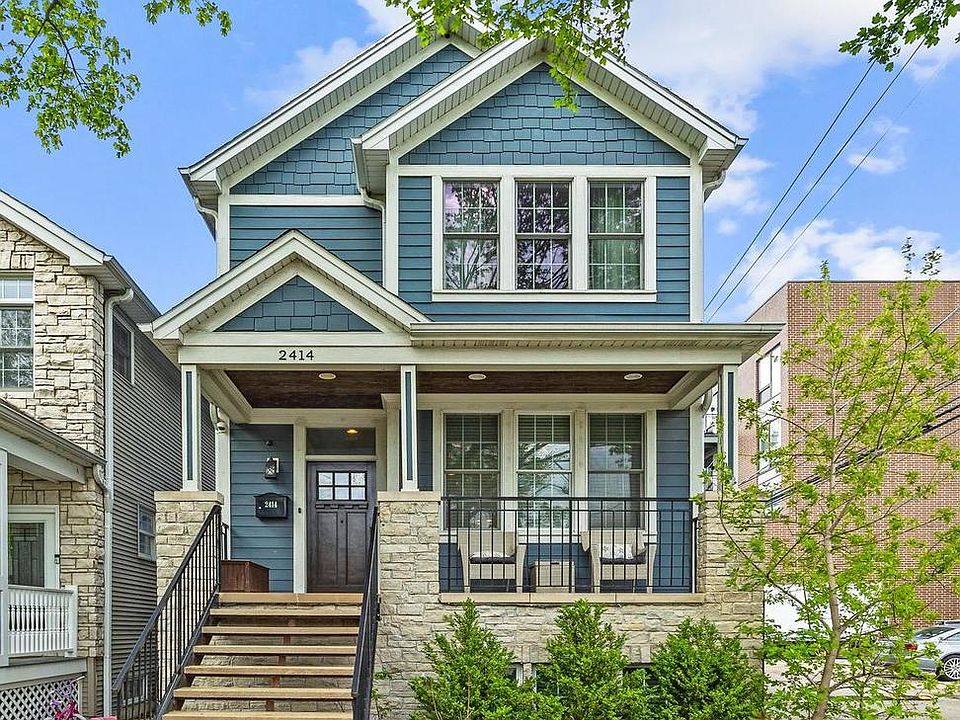 1st image of 2414 W Berteau Ave