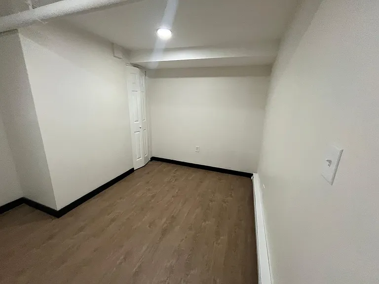 1183 Broad St #B2 — Photo 16
