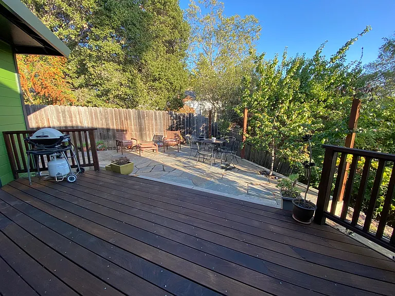 1518 Meek Ave — Photo 19