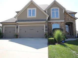 2512 NE Amanda Ln, Blue Springs, MO 64029