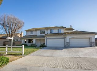 6547 Manzano St, Chino, CA 91710