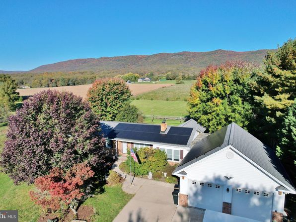 8289 Back Rd, Maurertown, VA 22644