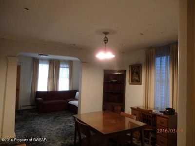 833 E Diamond Ave, Hazleton, PA, 18201