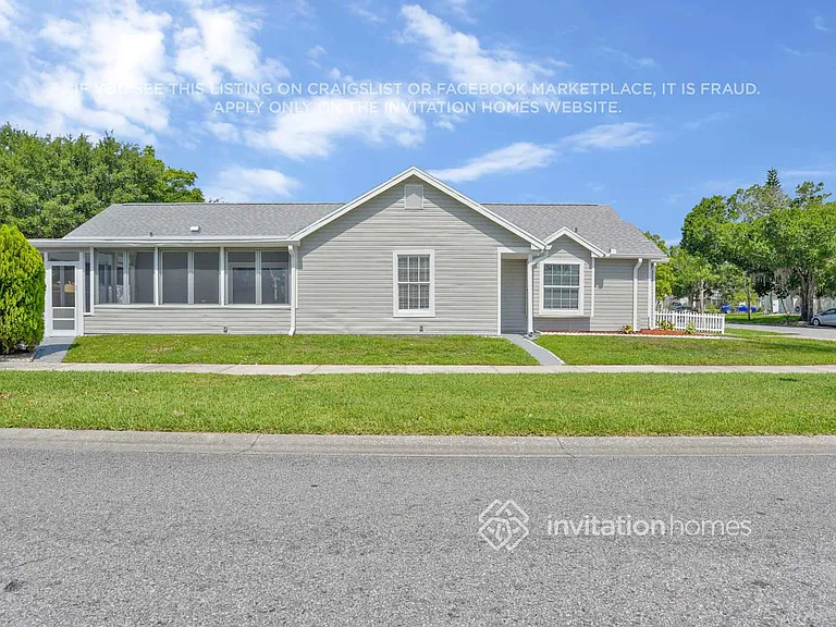 3434 Coachlight Dr — Photo 22