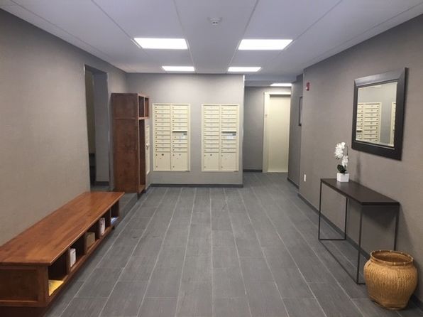 39 Lancaster Ter #109