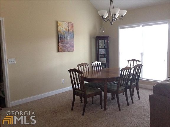 5th image of 1048 Moss Creek Cir