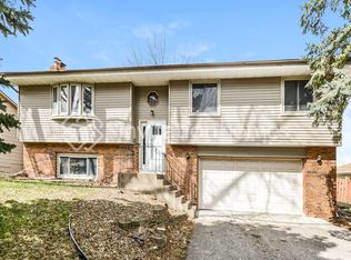 7897 Kingsview Ln N, Maple Grove, MN 55311