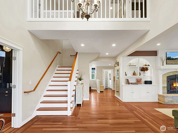 5th image of 5715 Applegrove Lane