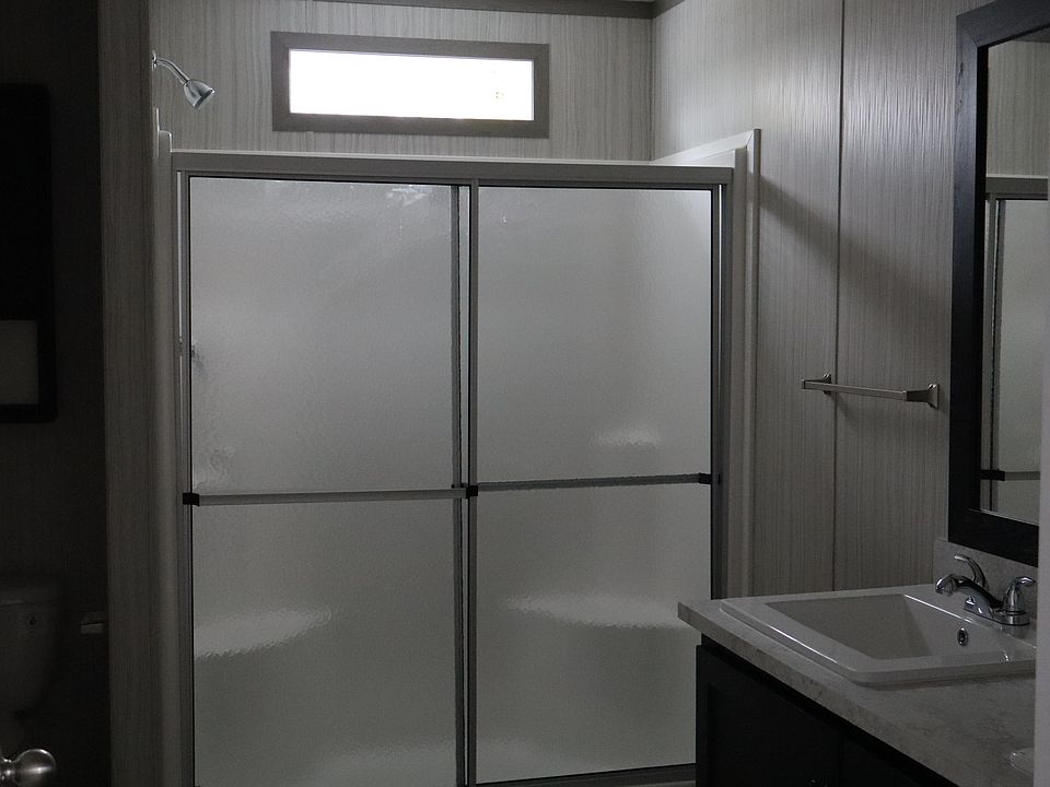 2nd image of 5407 Aloha Ln #642
