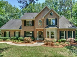 5485 Deer Run Ct, Davidson, NC 28036