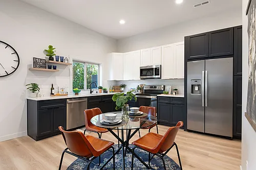 Hidden Hills Condominiums Photo 1
