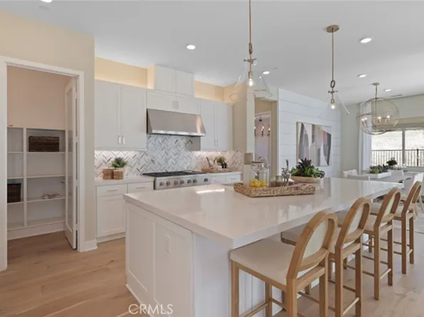 29642 Camino Leon, Santa Clarita, CA 91354