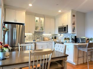 214 E Eagle St #6, Boston, MA 02128