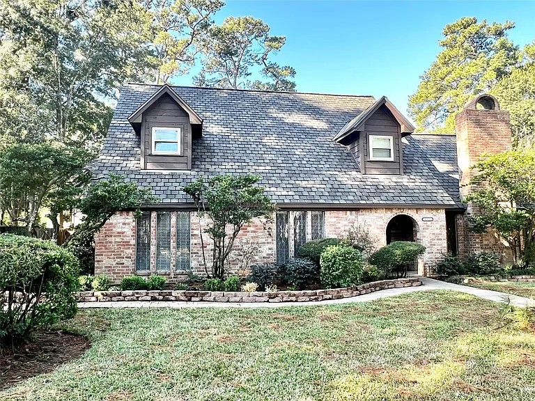17527 Forest Mist Dr — Photo 1