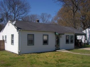 29 Scotland Rd, Hampton, VA 23663