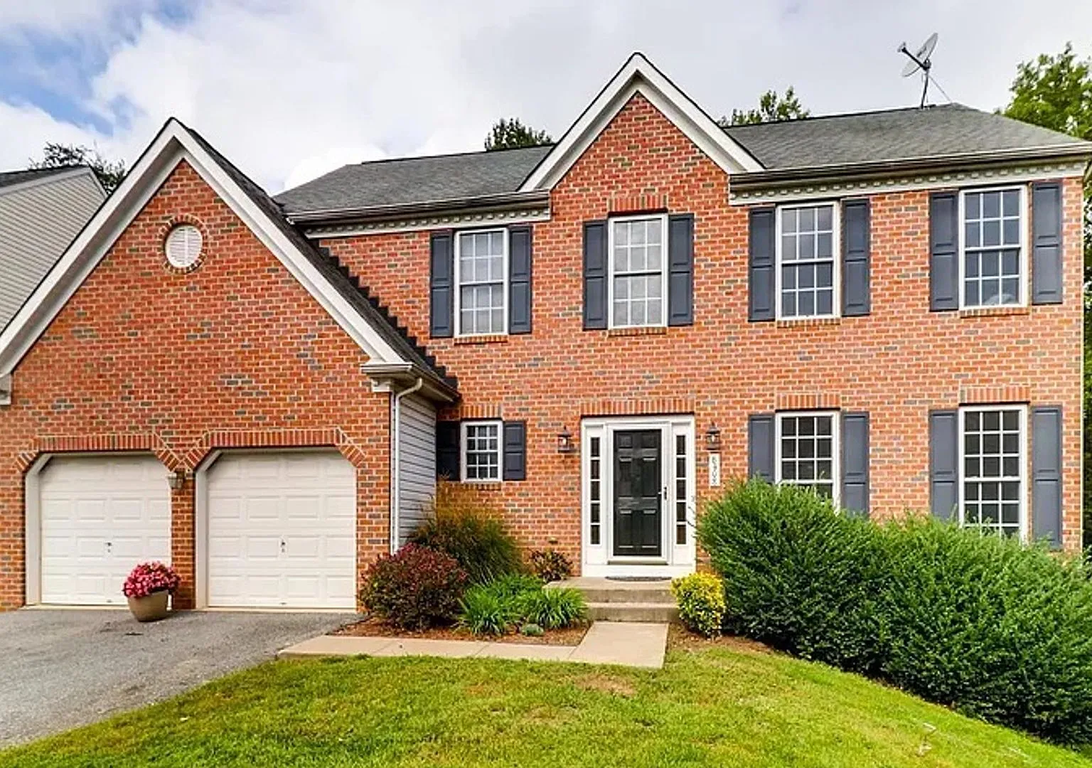 Large Updated Home in Elkridge — Photo 1