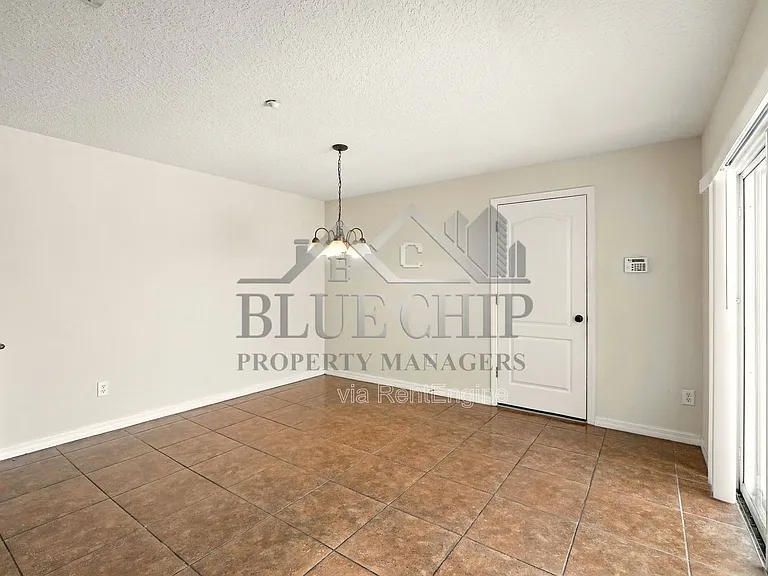 13800 Golden Russet Dr — Photo 19