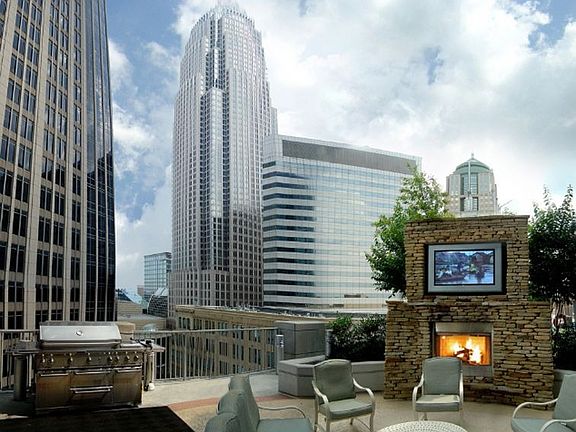 Outdoor Fireplace, Grills, TV