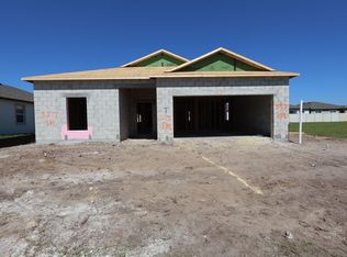 3129 Autumn Rock Dr, Zephyrhills, FL 33540