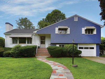53 Brandeis Rd, Newton, MA, 02459