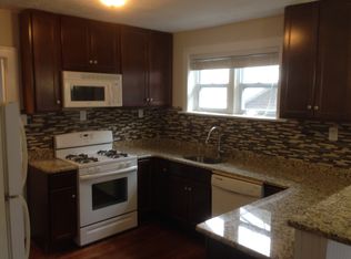 3918 Kingsland Ct, Saint Louis, MO 63116