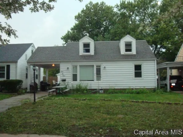 2313 S Pasfield St, Springfield, IL 62704