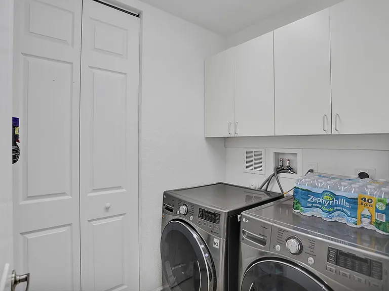 8246 NW 127th Ln #29-C — Photo 21