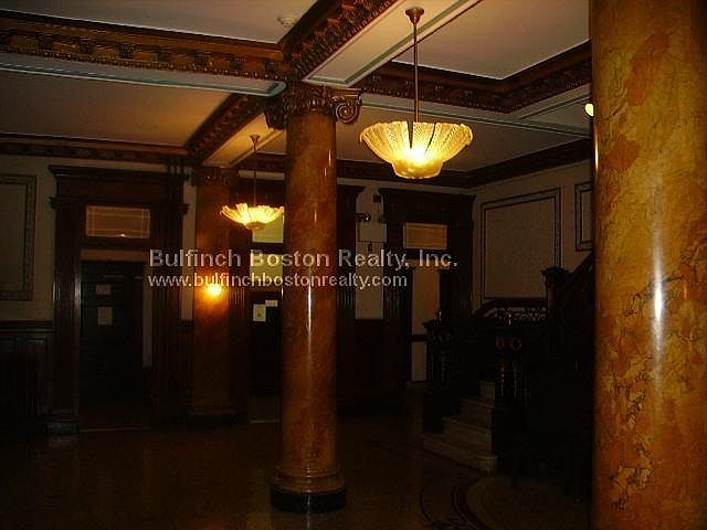 2nd image of 8 Garrison St APT 402