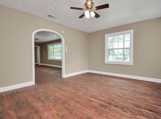 213 S Roosevelt Ave, Cleveland, TX 77327